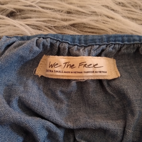 FREE PEOPLE Palm Desert denim crop top We The Free - Womens size XS - Picture 7 of 10